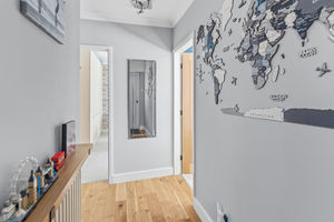 Photo 1- click for photo gallery